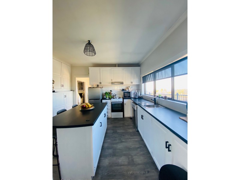 231 Mount Street, Upper Burnie TAS 7320