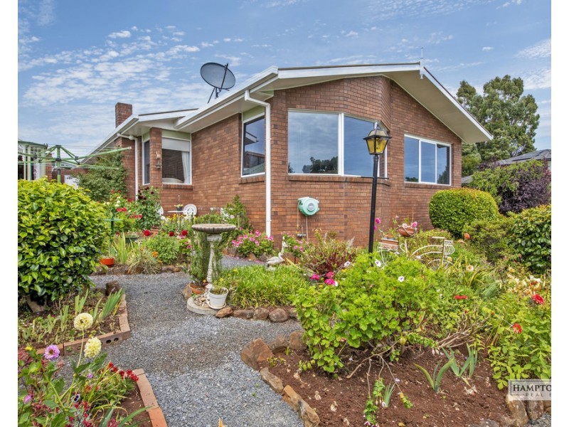 1 Dudley Crescent, Ulverstone TAS 7315