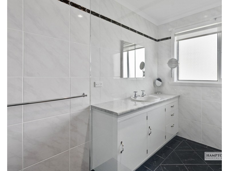 1 Dudley Crescent, Ulverstone TAS 7315