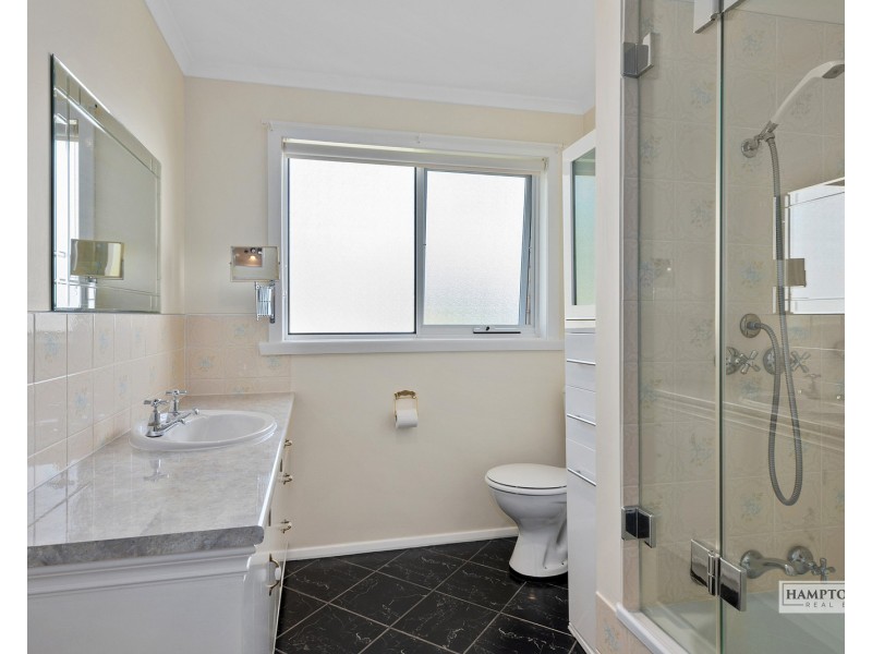 1 Dudley Crescent, Ulverstone TAS 7315