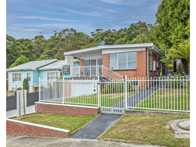 Parklands TAS 7320