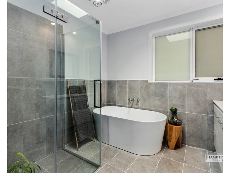 Parklands TAS 7320