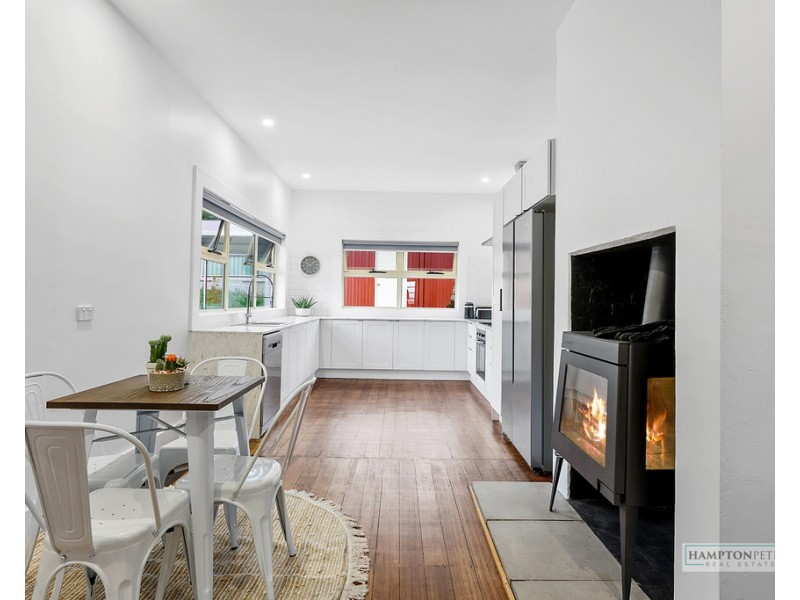 Parklands TAS 7320