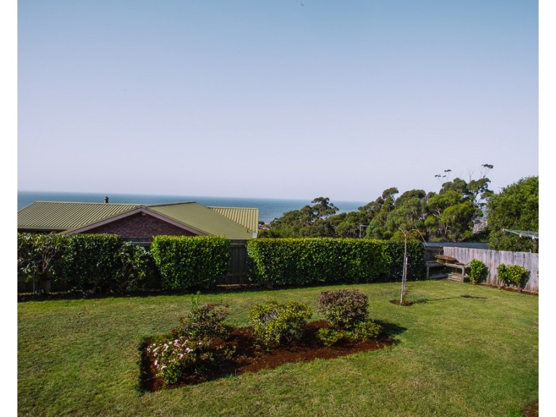 120 Upper Maud Street, West Ulverstone TAS 7315