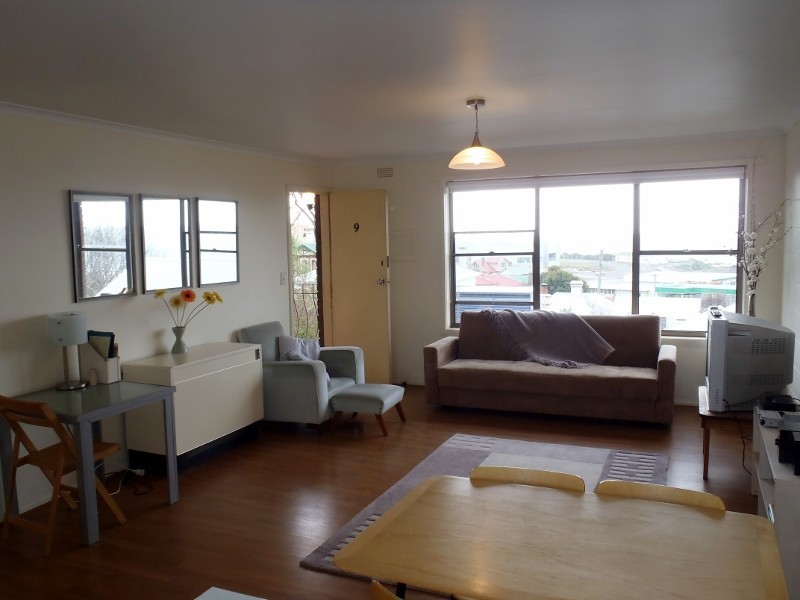9/18 Queen Street, Burnie TAS 7320