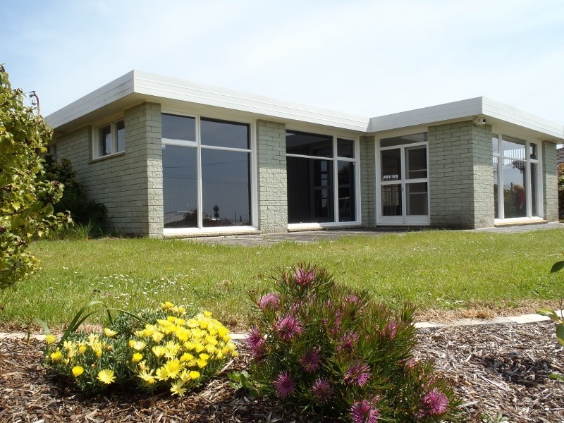 19 Malakoff Street, Somerset TAS 7322