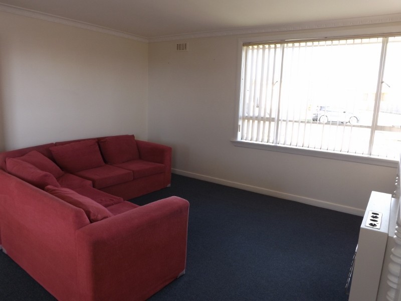 1 Ronald Crescent, Somerset TAS 7322