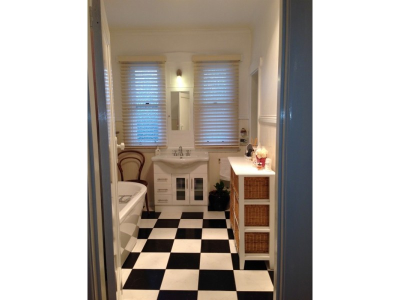 126 Mount Street, Burnie TAS 7320