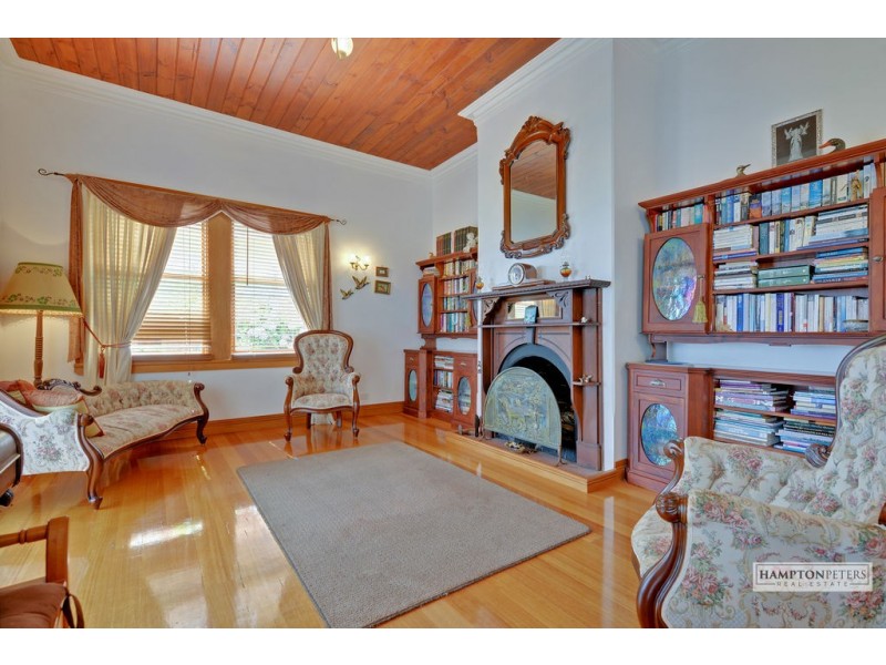 9 View Road, Burnie TAS 7320