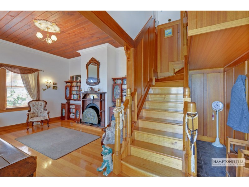 9 View Road, Burnie TAS 7320