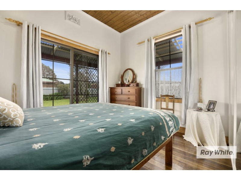 99 Pine Road, Penguin TAS 7316