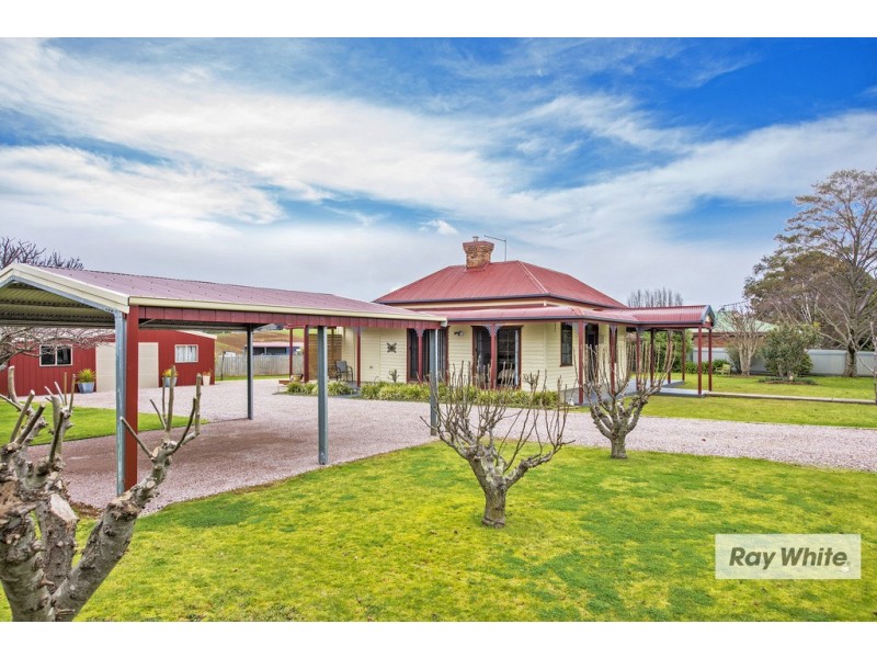 99 Pine Road, Penguin TAS 7316