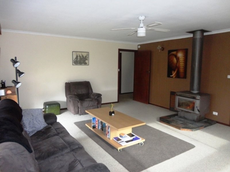 34 Beaufort Street, Somerset TAS 7322