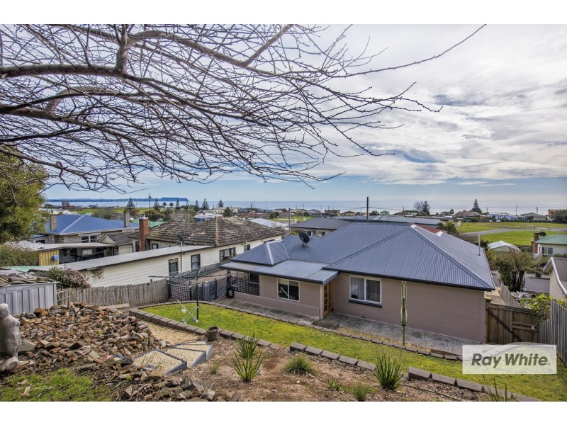 25 Saundridge Road, Cooee TAS 7320