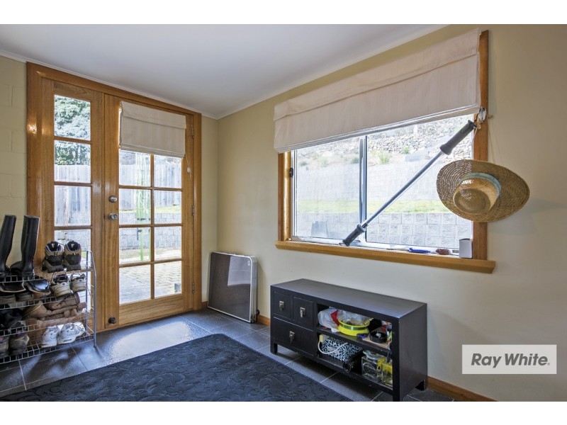 25 Saundridge Road, Cooee TAS 7320
