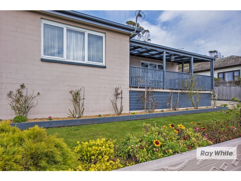 25 Saundridge Road, Cooee TAS 7320