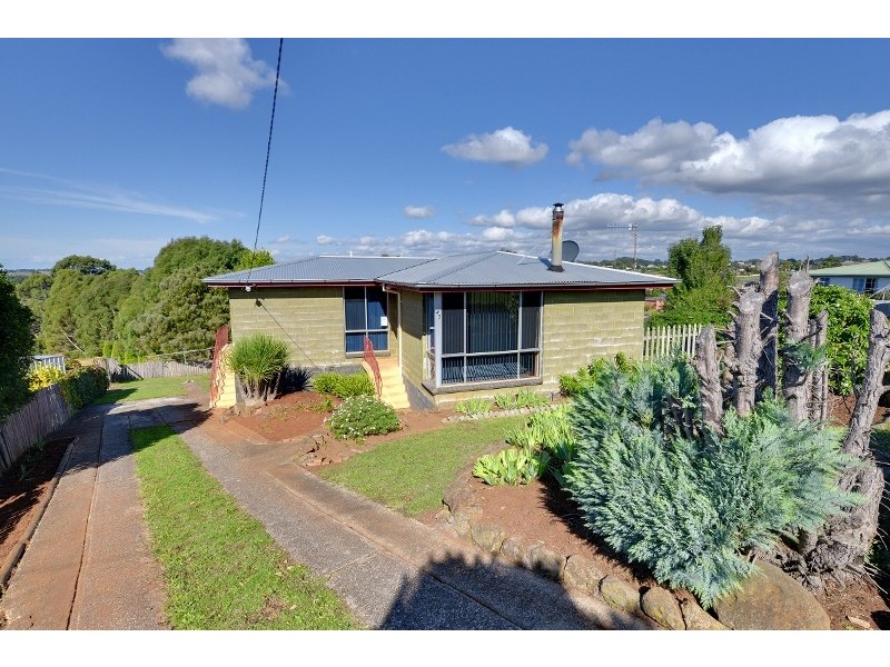 42 Colegrave Road, Upper Burnie TAS 7320