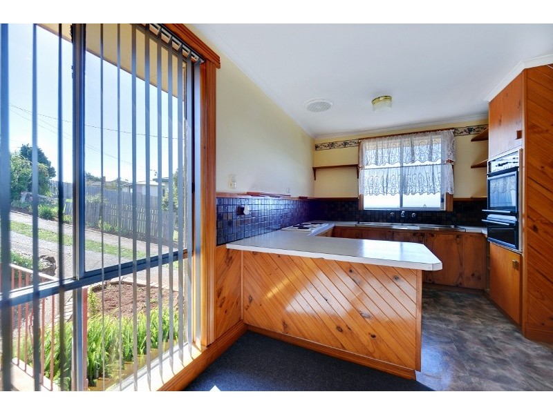 42 Colegrave Road, Upper Burnie TAS 7320