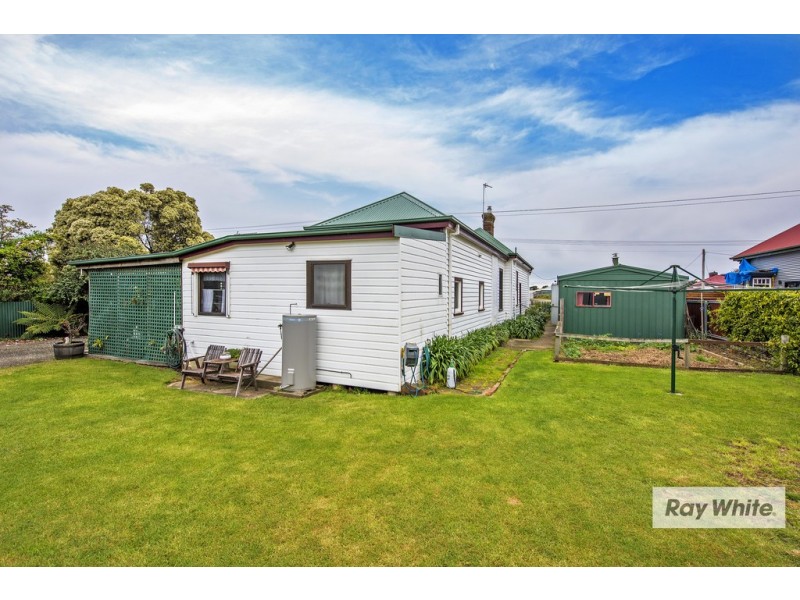 5 Queen Street, West Ulverstone TAS 7315