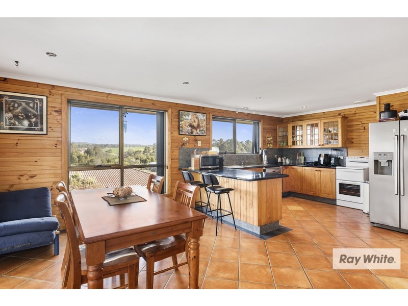 16 Ramsden Street, Somerset TAS 7322