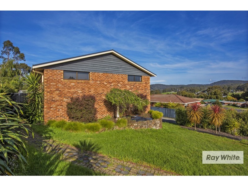 16 Ramsden Street, Somerset TAS 7322