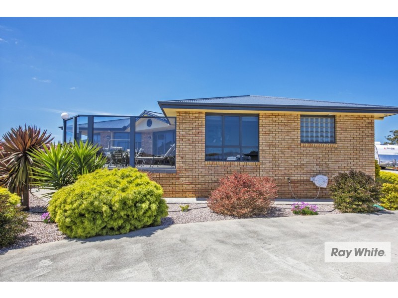11 Josie Crescent, Romaine TAS 7320