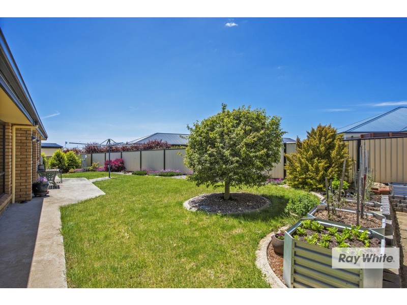 11 Josie Crescent, Romaine TAS 7320