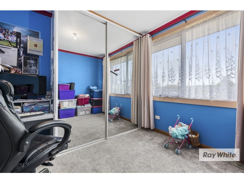 14 Van Diemens Crecent, Park Grove TAS 7320