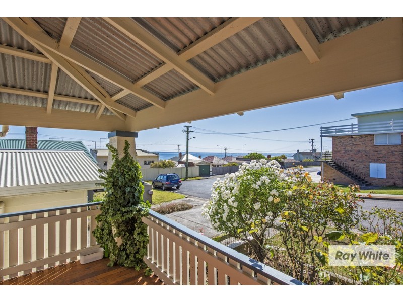 Parklands TAS 7320