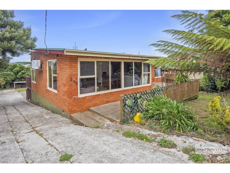 245 Mount Street, Upper Burnie TAS 7320