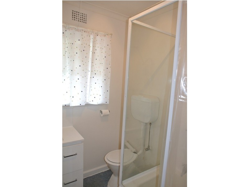 7 140 Mount Street, Burnie TAS 7320