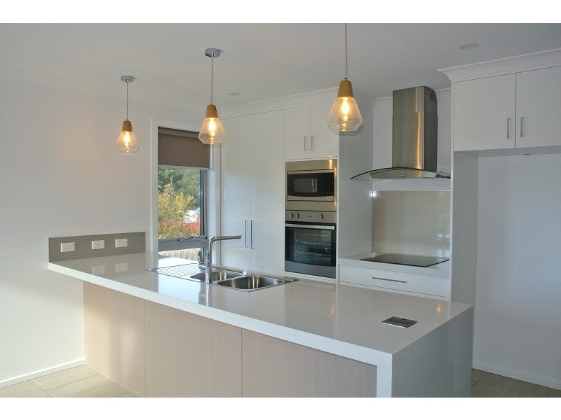 2/1 Manuka Drive, Romaine TAS 7320