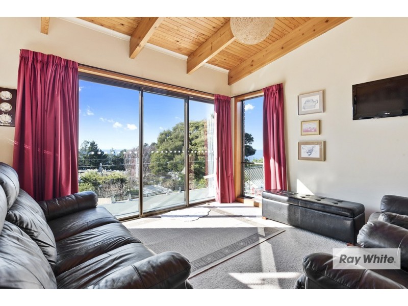 5 West Ridge Road, Penguin TAS 7316