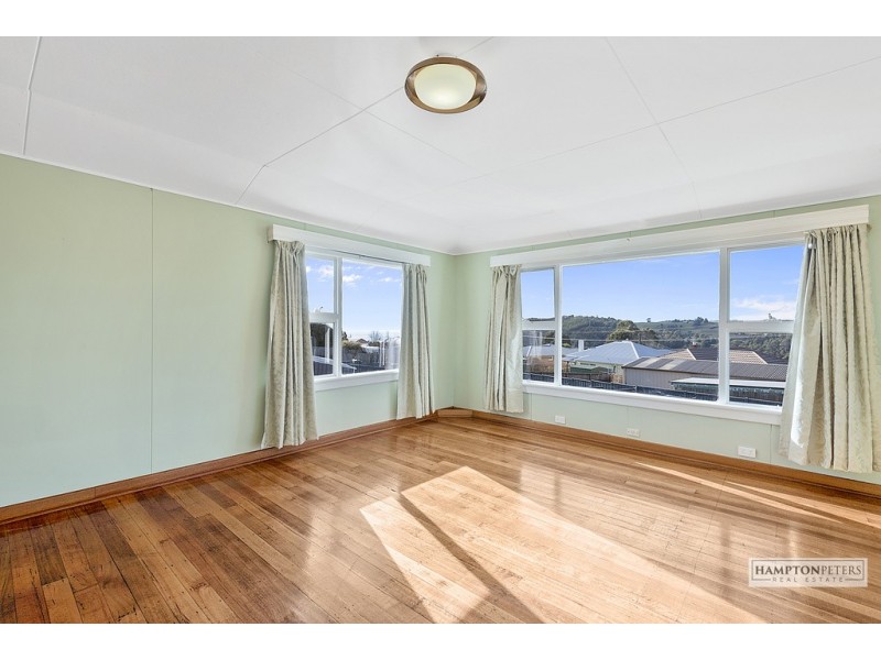 75 McPhee Street, Havenview TAS 7320