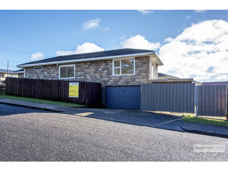 75 McPhee Street, Havenview TAS 7320