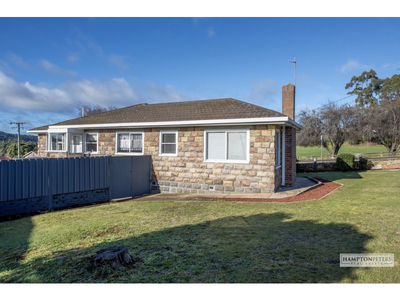 75 McPhee Street, Havenview TAS 7320