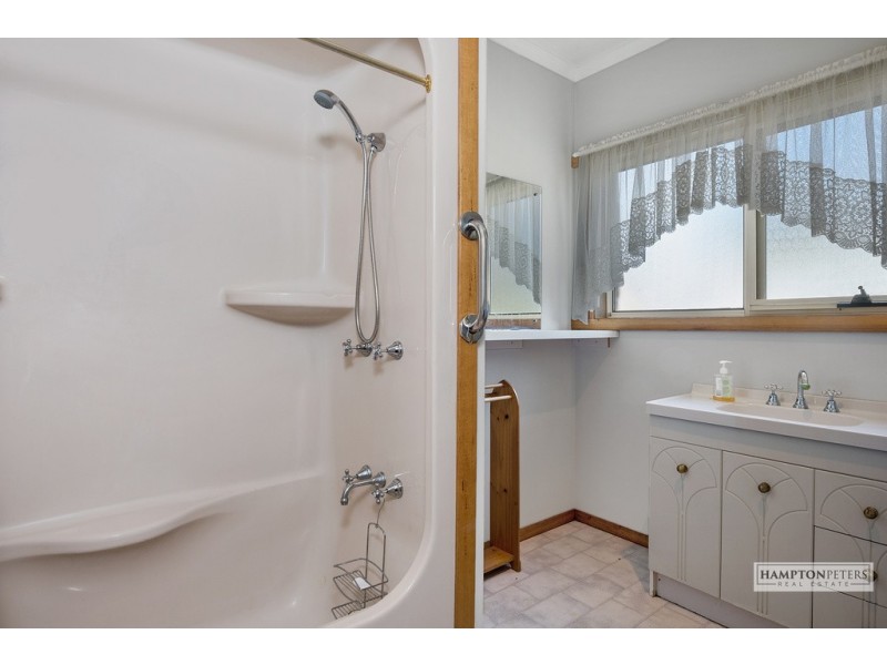 Sisters Beach TAS 7321