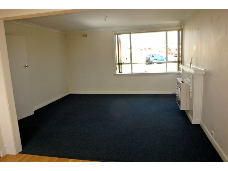 1 Ronald Crescent, Somerset TAS 7322
