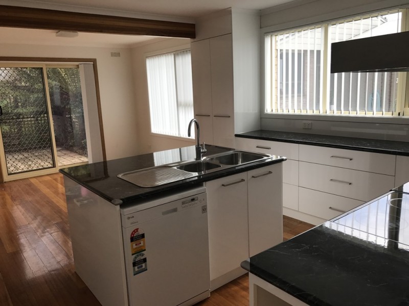 34 Sassafras Crescent, Romaine TAS 7320