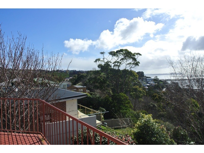 22 Seaview Avenue, Parklands TAS 7320