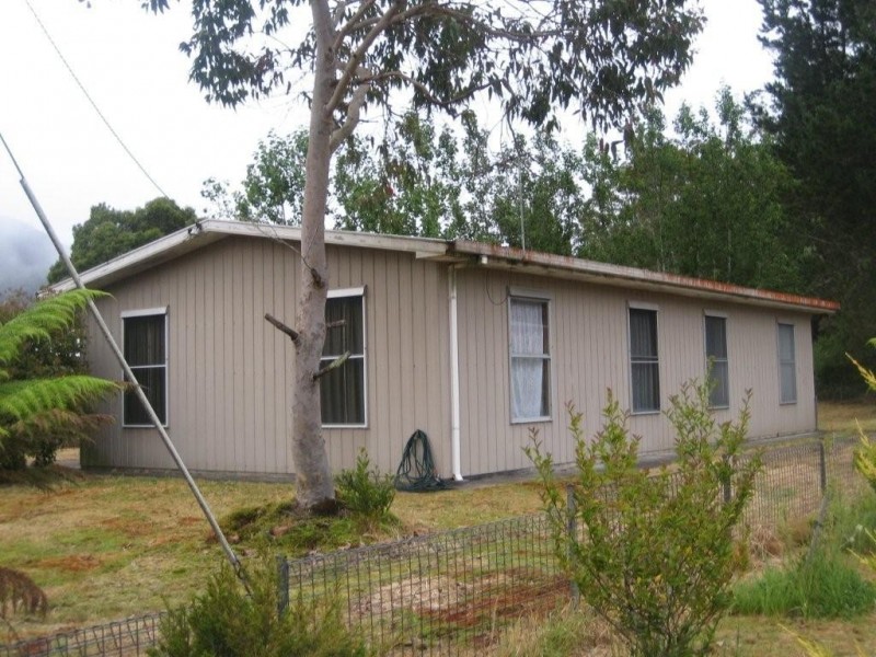 15 Chester Avenue, Rosebery TAS 7470