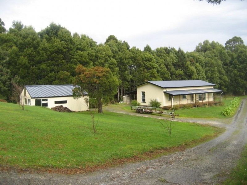 419 Lowana Road, Strahan TAS 7468