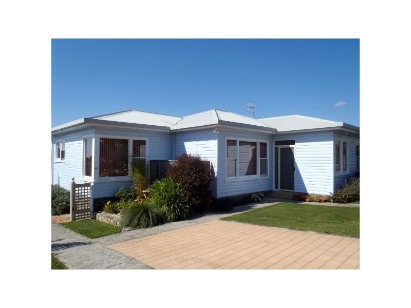 66 Lyons Street, Somerset TAS 7322