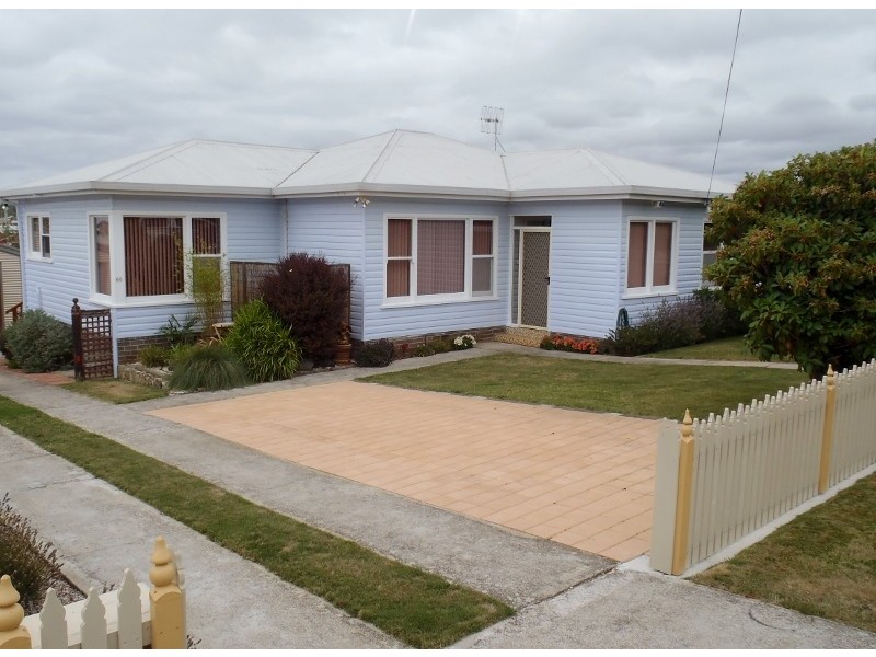 66 Lyons Street, Somerset TAS 7322