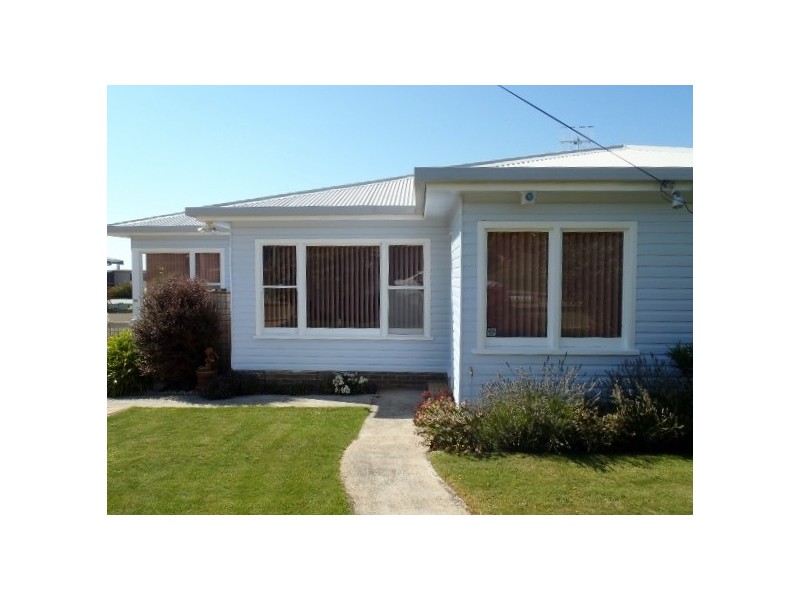 66 Lyons Street, Somerset TAS 7322