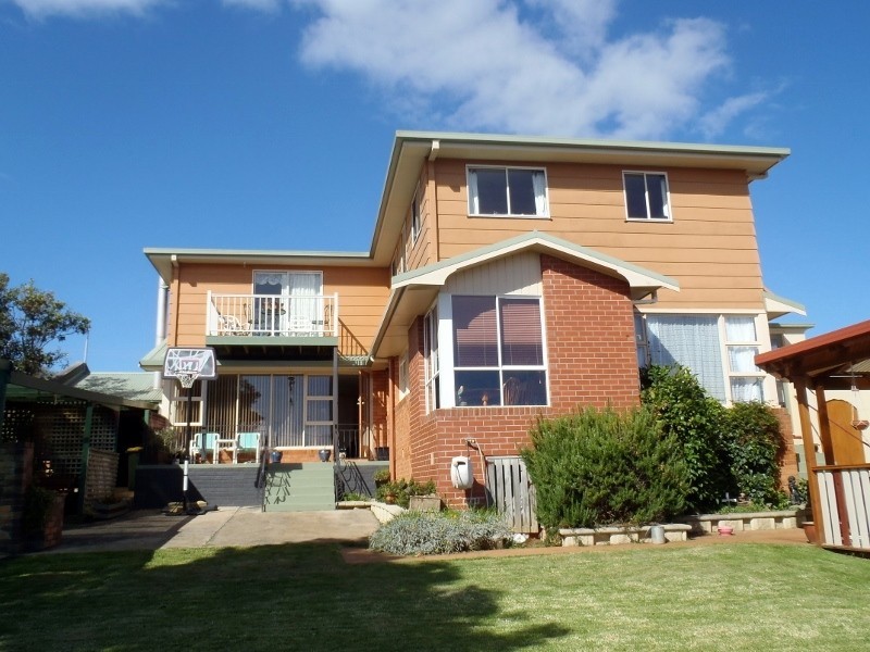 13 Curraghmore Avenue, Burnie TAS 7320