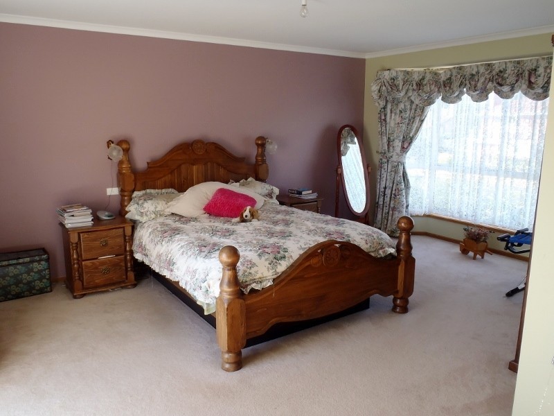13 Curraghmore Avenue, Burnie TAS 7320