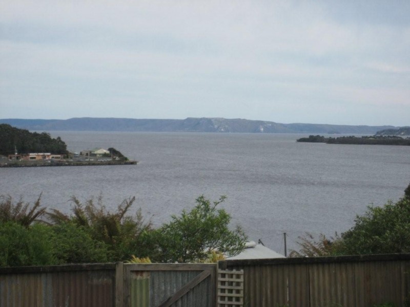 6 Lynch Street, Strahan TAS 7468