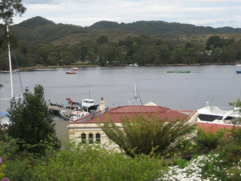 6 Lynch Street, Strahan TAS 7468