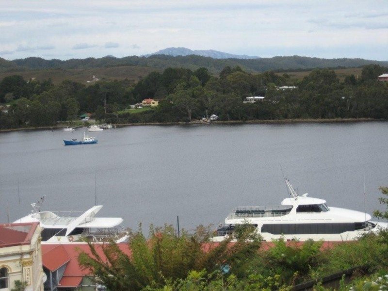 6 Lynch Street, Strahan TAS 7468